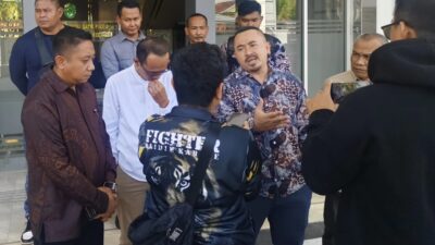 Fanpan Kecam Penyegelan Kantor Desa :  Jangan Bawa Premanisme ke Pemerintahan.