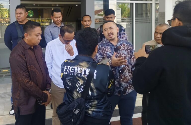 Fanpan Kecam Penyegelan Kantor Desa :  Jangan Bawa Premanisme ke Pemerintahan.