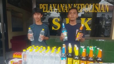 Berkedok Depot Jamu, Penjual Miras Digrebek Polisi, Dua Pemuda Diamankan