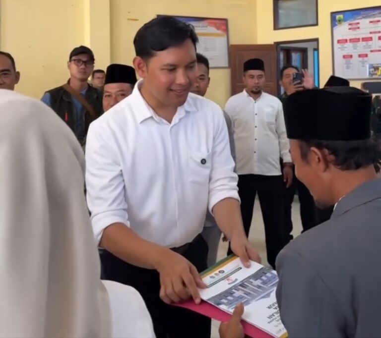 Isbat Nikah di Pasirkuda: 100 Pasangan Resmi Tercatat, Bupati Wahyu Ferdian Sampaikan Doa dan Harapan
