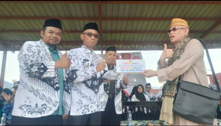 PGRI Cibeber Sumbang Donasi Terbesar untuk Pembangunan Masjid Besar Miftahussaadah