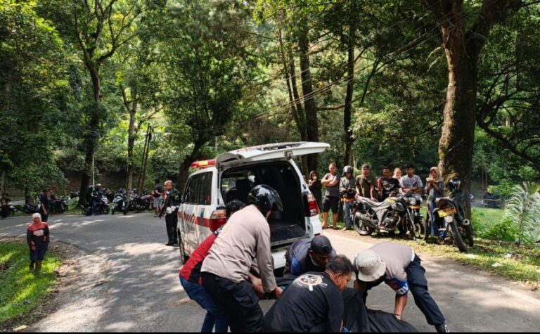 Pemotor Tewas Seketika di Jalan Raya Campaka, Polisi Selidiki Dugaan Tabrak Lari