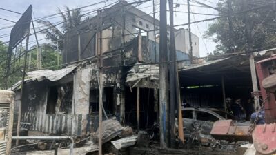 Pos Polisi Pasirhayam Ikut Ludes Terbakar Akibat Ledakan Tangki Pertamina