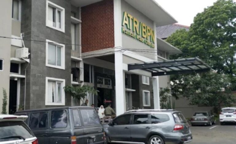 Dugaan Pungli Pengurusan Sertifikat Tanah di BPN Cianjur, Fans & Partners Siap Tempuh Jalur Hukum