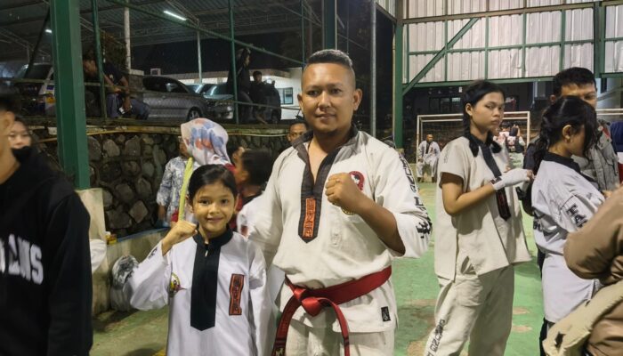 Reidha Putra Alawi, Bocah SD yang Berani Menjajal Kerasnya Matras Tarung Derajat