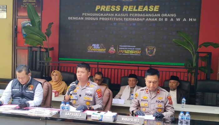 Pesan Online Tak Selalu Berakhir di Pintu Rumah, Kali Ini Malah di Pintu Sel Tahanan