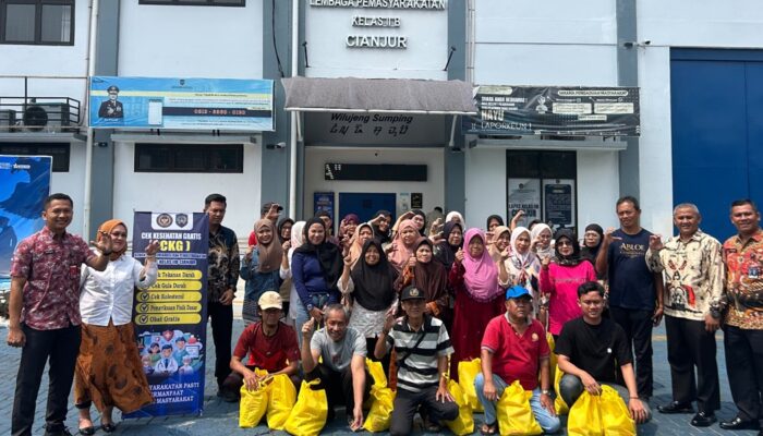 Lapas Cianjur Perkuat Kepedulian, Salurkan 30 Paket Sembako dan Layanan Kesehatan Gratis